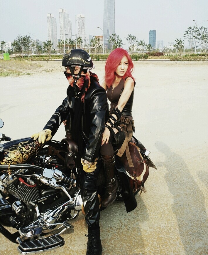 y7uCi